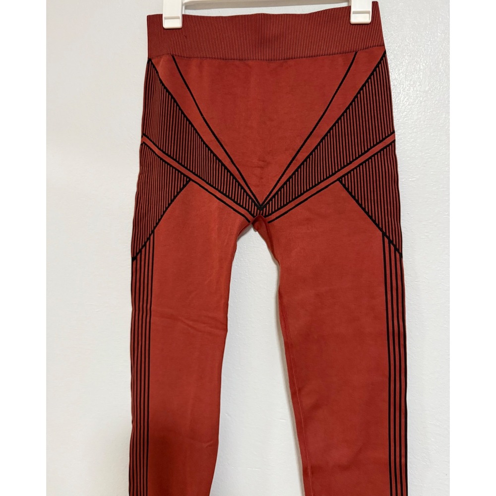 PrettyLittleThing Leggings Women Large Rust Excellent PLTSPORT Seamless Striped
